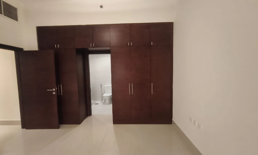 2BHK | BILLS INCLUDED| SEMI FURNISHED | POOL & GYM - Image 7