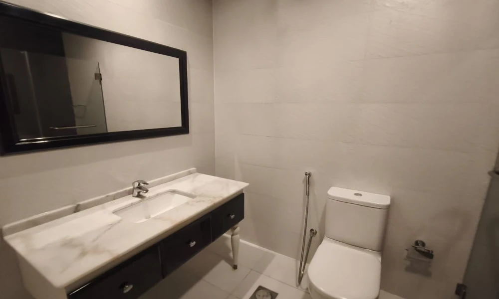 2BHK | BILLS INCLUDED| SEMI FURNISHED | POOL & GYM - Image 9