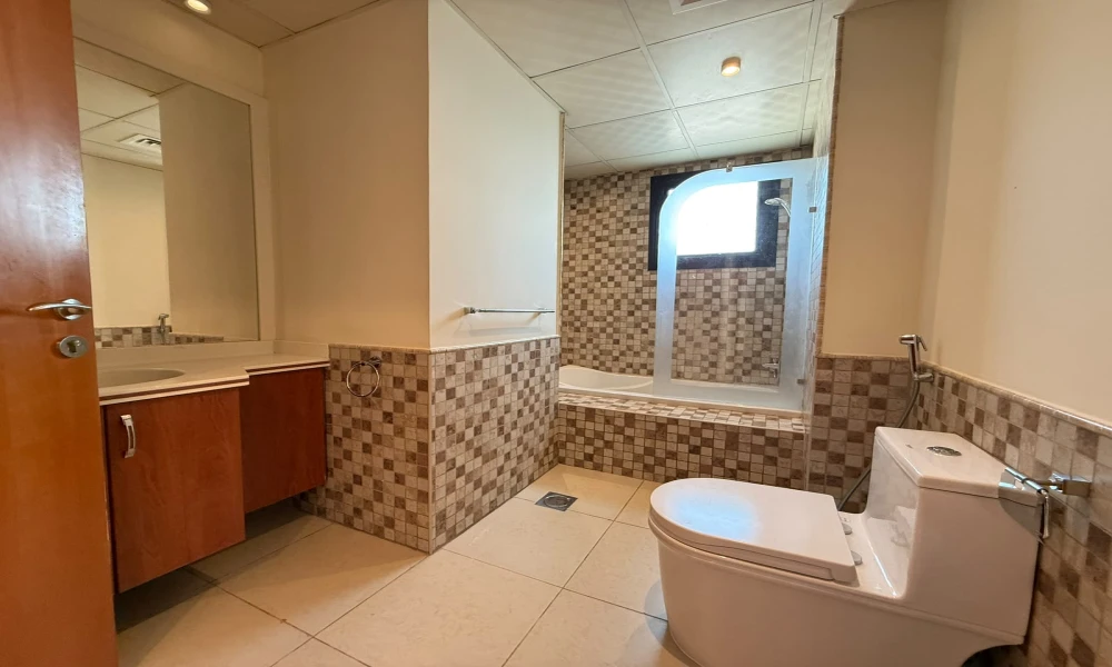 2BR SEMI-FURNISHED | SEA VIEW | BALCONY & FACILITIES small 3
