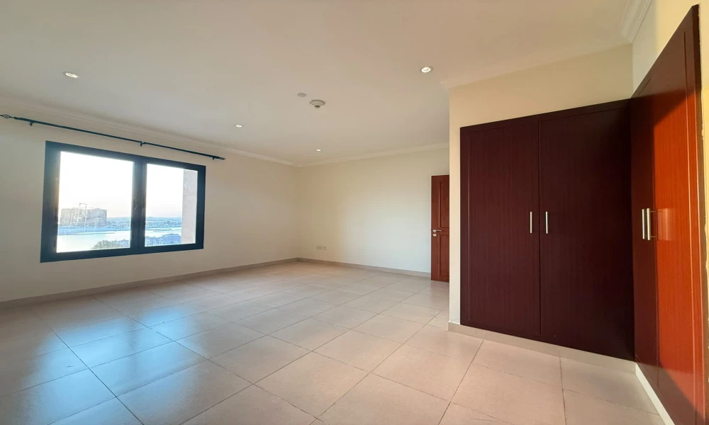2BR W/ BALCONY | STUNNING SEA VIEW | AMENITIES - Image 4