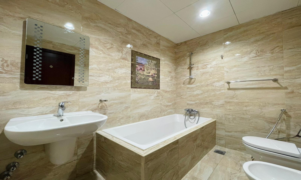 3 BHK Semi-Furnished Apartment in Lusail Marina small 1