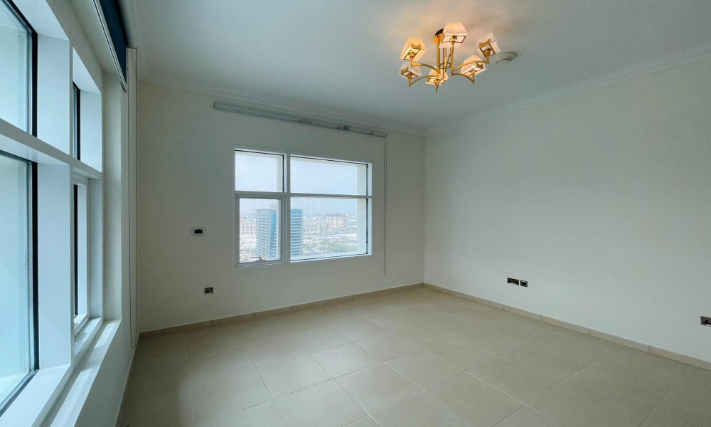 3 BHK Semi-Furnished Apartment in Lusail Marina small 3