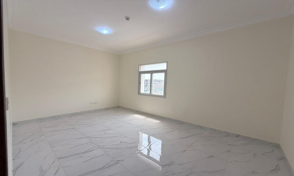 3 BHK Unfurnished Apartment for Rent Fox Hills - Image 6