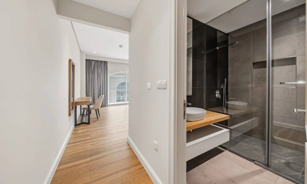 3 BR | ELEGANT LIVING | FULL AMENITIES | SALE - Image 5