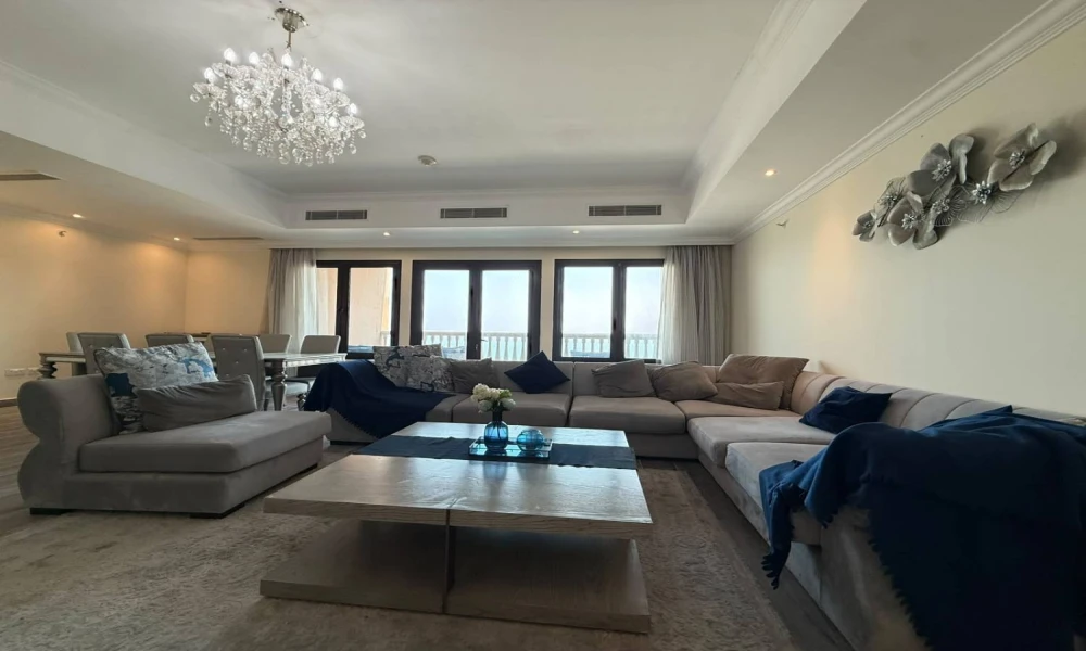 3 BR FURNISHED W/ BALCONY SEA AND MARINA VIEW