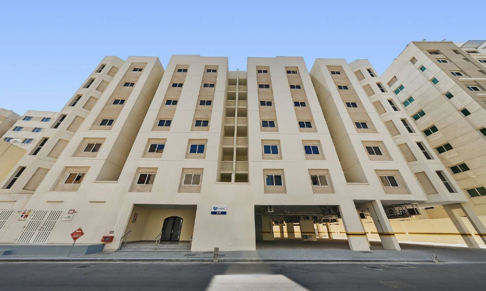 3BR | NEW BLDG | NEAR METRO & HOSPITAL small 1