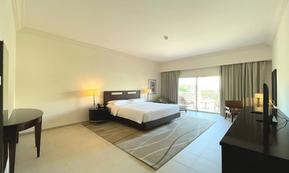 3BR VILLA PLUS MAID'S ROOM | VERANDA | FACILITIES small 2