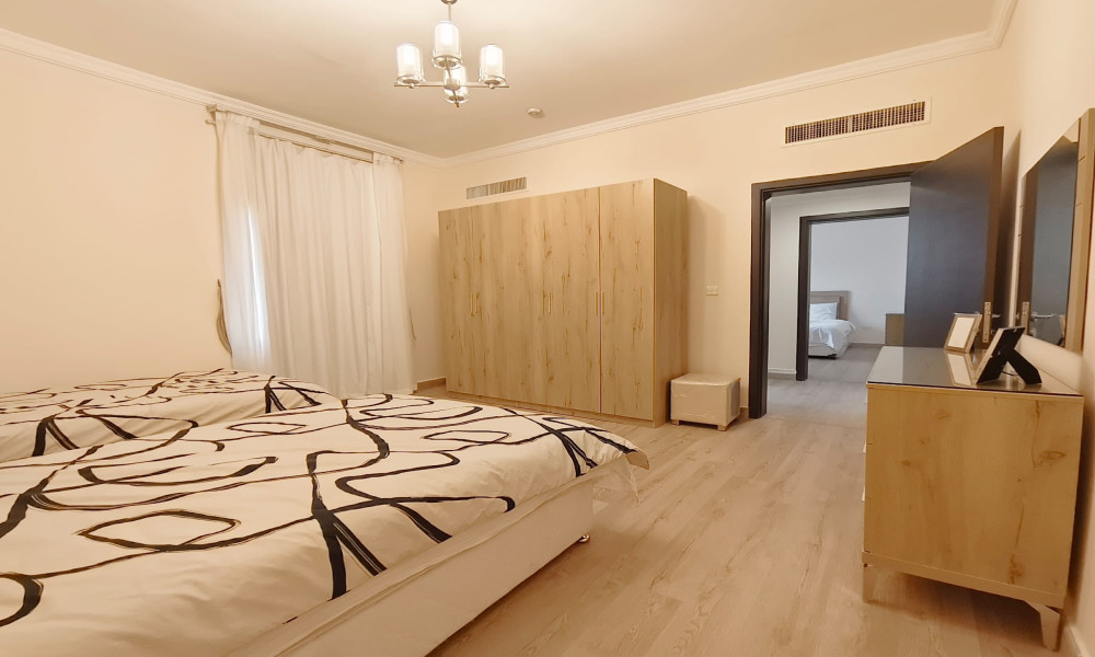 4 BHK Fully-Furnished Villa in Ain Khaled Compound - Image 4