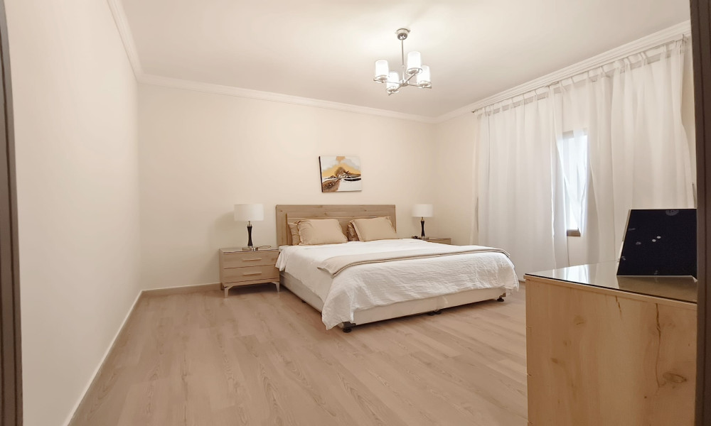 4 BHK Fully-Furnished Villa in Ain Khaled Compound - Image 5