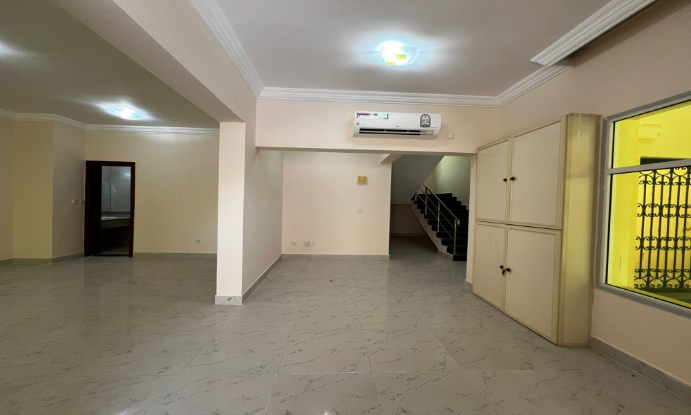 4 BHK Unfurnished Compound Villa for Rent Al Gharafa - Image 5