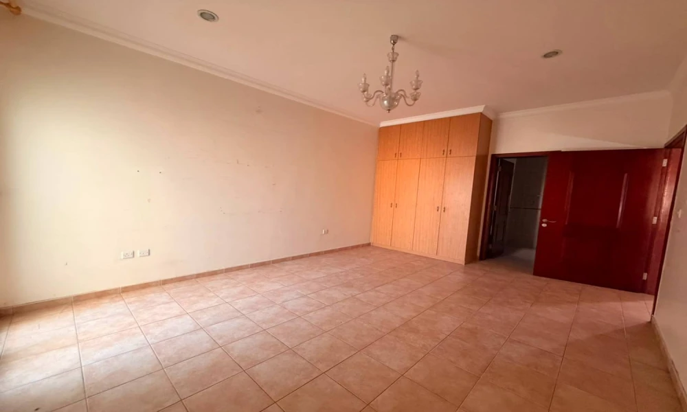 4 BHK+MAID'S ROOM SF | BACKYARD+FULL FACILITIES - Image 4