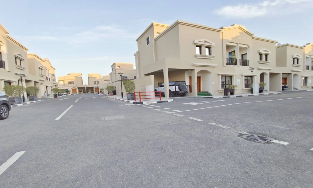 5 BHK VILLA | PLUS AMENITIES | BALCONY | KIDS AREA small 3