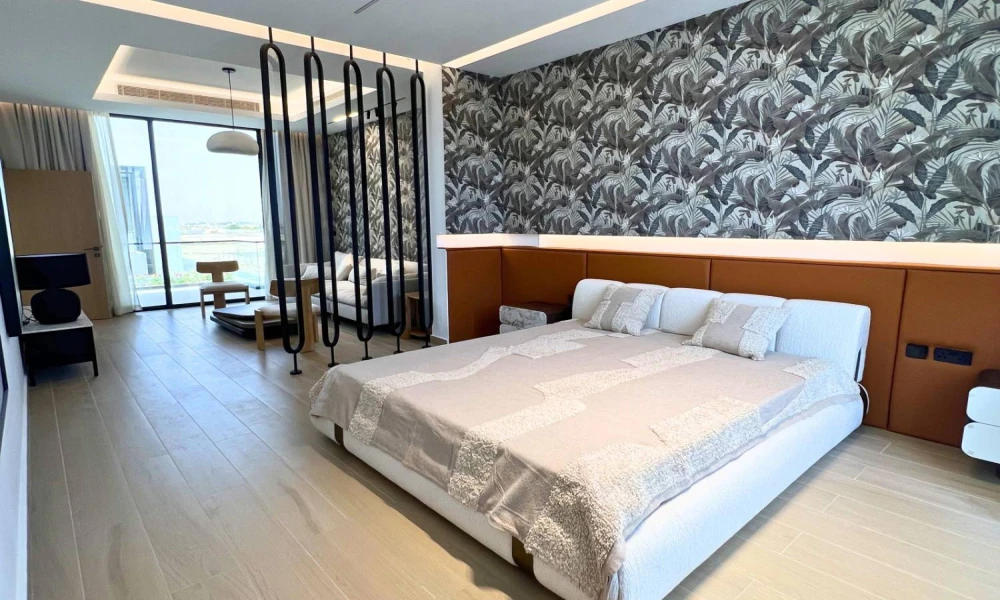 5BR STANDALONE VILLA | LARGE BALCONY| FOR SALE - Image 5