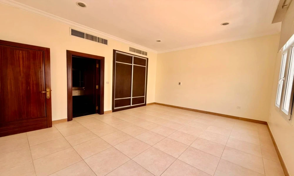 5+MAID COMPOUND VILLA SF | ACCESS TO AMENITIES