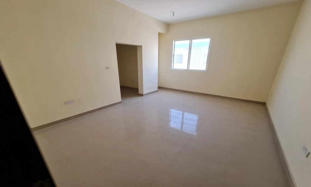 7BR VILLA | UNFURNISHED | SPACE FOR FAMILY LIVING small 1