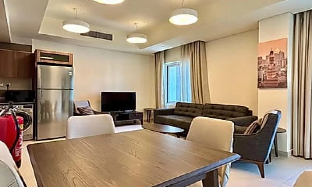 ACCESS TO AMENITIES | 1BR LUSAIL | SALE W/ BALCONY - Image 5