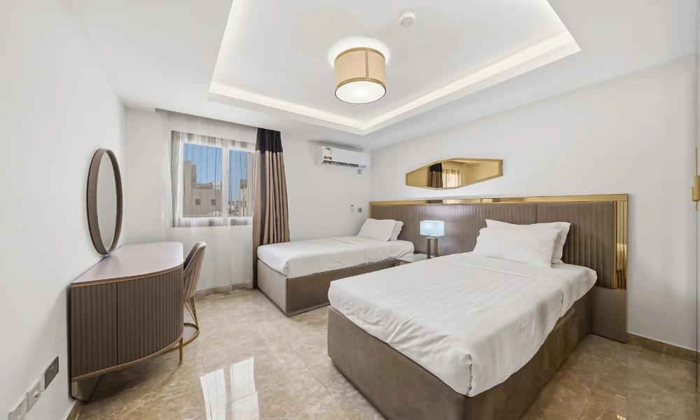 AL WUKAIR 5BR FAMILY VILLA | SPACIOUS SALE - Image 7