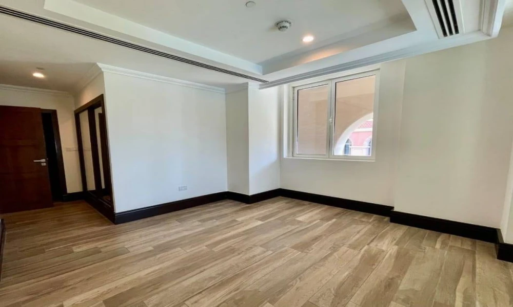 BEACH ACCESS + AMENITIES 1 BHK BILLS INCLUDED small 3