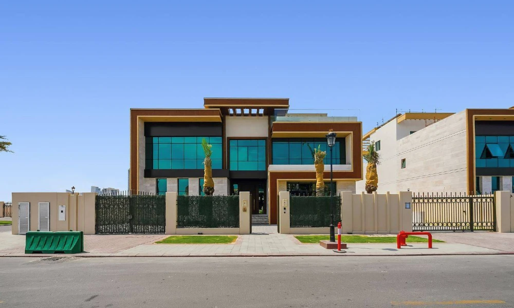 BEACHFRONT LUXURY | 6BR + MAID | ELEVATOR