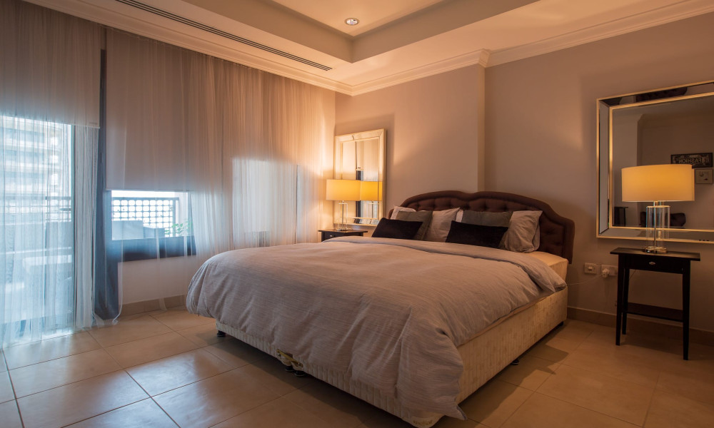 Beautiful 2BR Furnished Flat in The Pearl for Sale - Image 5