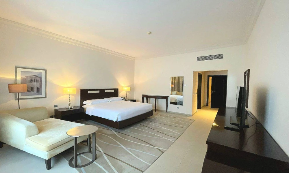 BILLS INCLUDED | 2 BEDS COMPOUND VILLA | AMENITIES - Image 6