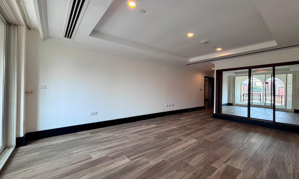 BRIGHT 1 BHK LIVING FOR RENT IN VIVA BAHRIYA | SF small 3