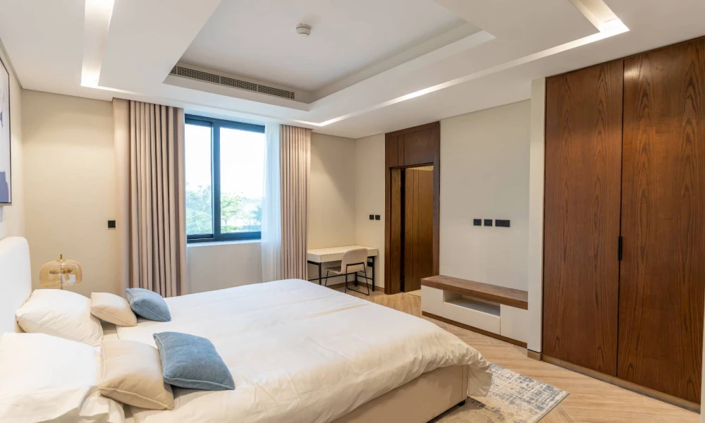 BRIGHT FF 1BR | BALCONY | EXCELLENT FACILITIES
