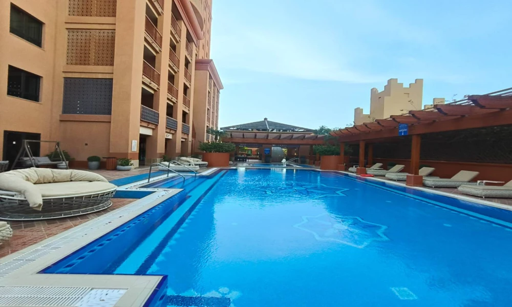 BRIGHT & SPACIOUS 3+MAID APARTMENT | MARINA VIEW