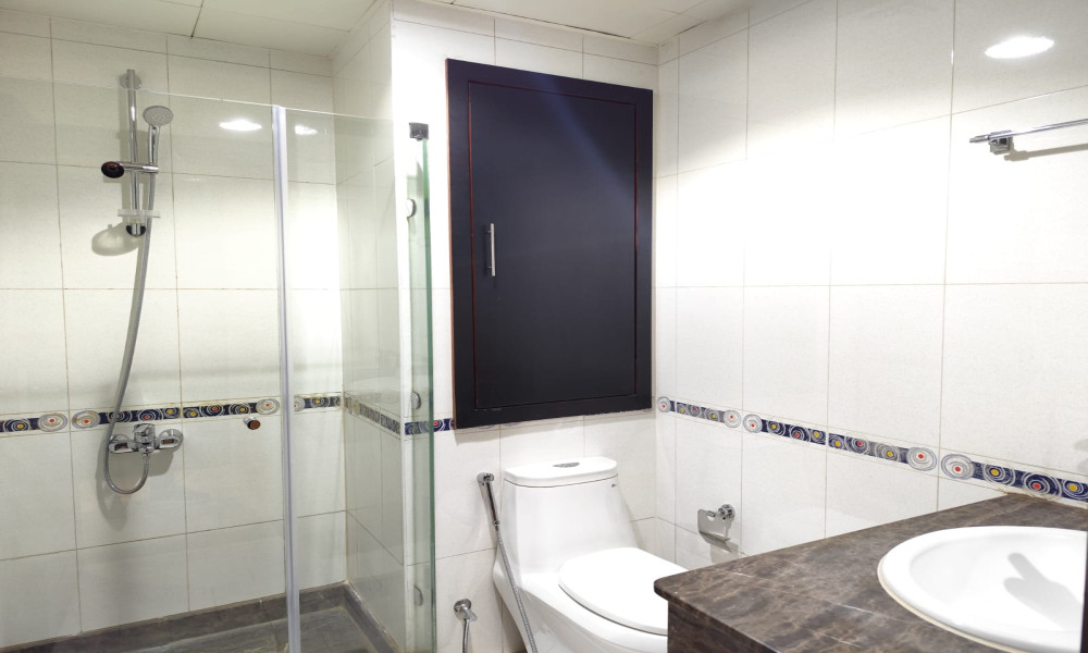 BRIGHT STUDIO IN PEARL FURNISHED FOR RENT small 3