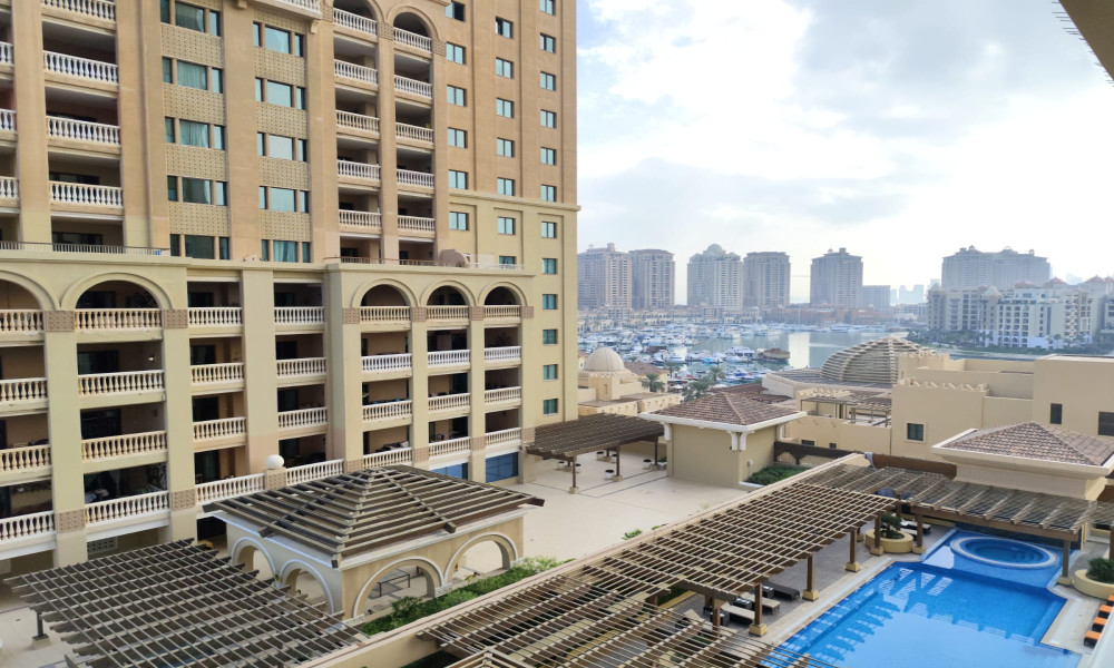 BRIGHT STUDIO IN PEARL FURNISHED FOR RENT - Image 7