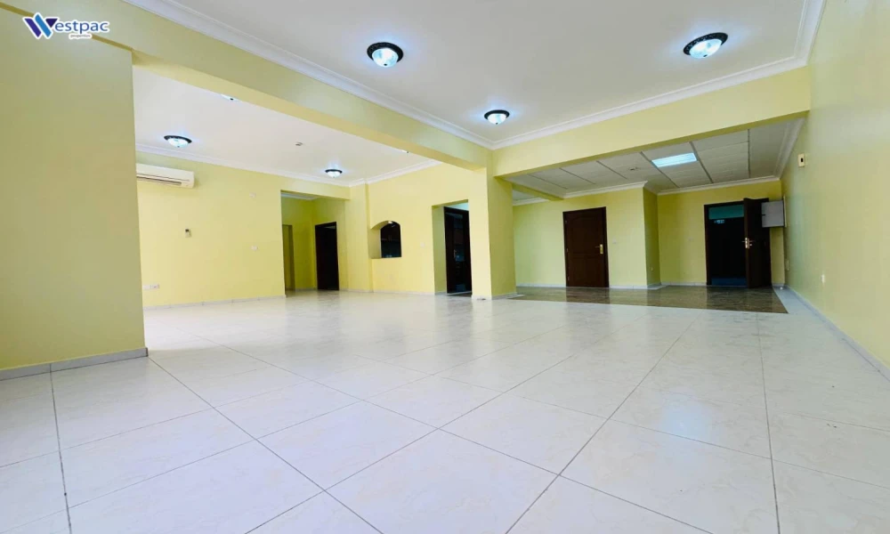 COMFORT & CONVENIENCE | 3BR UF | BILLS INCLUDED - Image 7