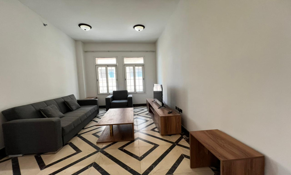 Comfortable 2 BHK Apartment in Central Area