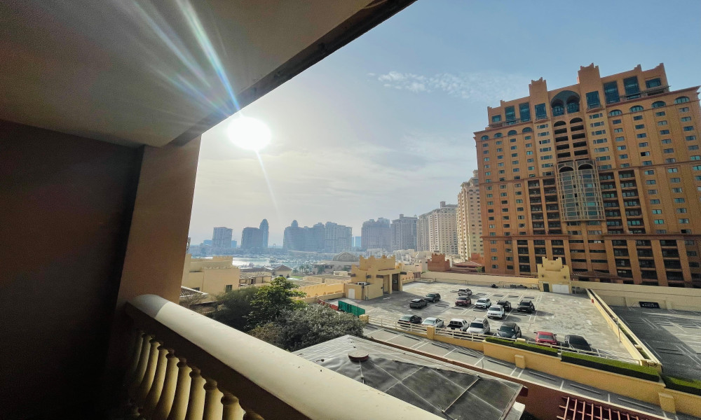 Comfortable Studio Furnished Flat in Pearl - Image 5