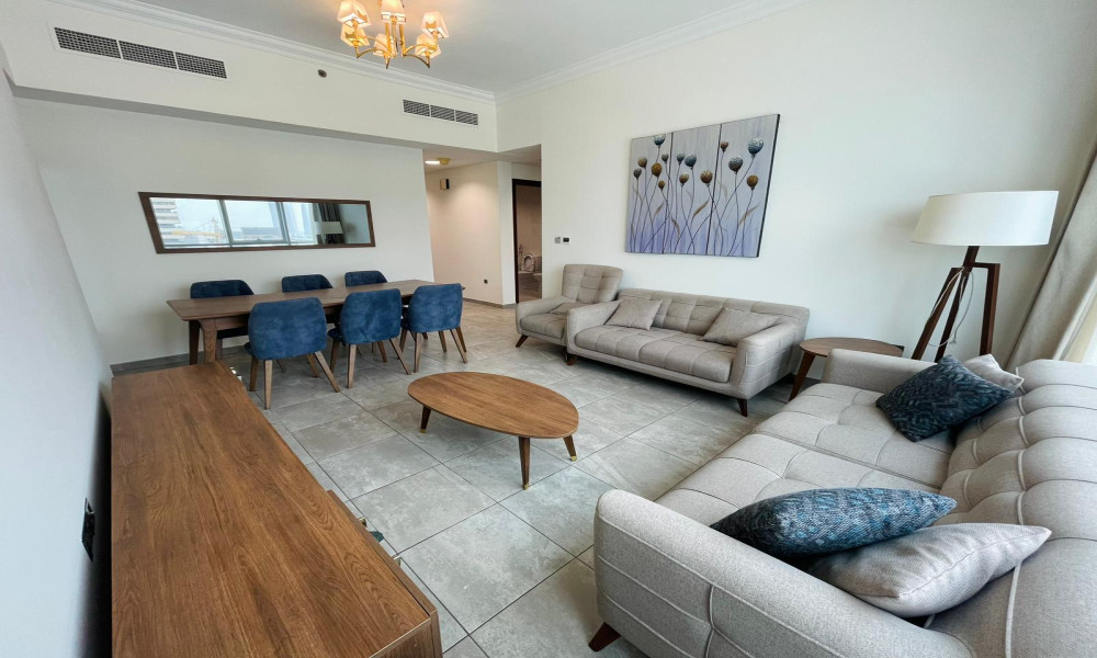 Cozy 2 BHK Fully-Furnished Apartment for Families