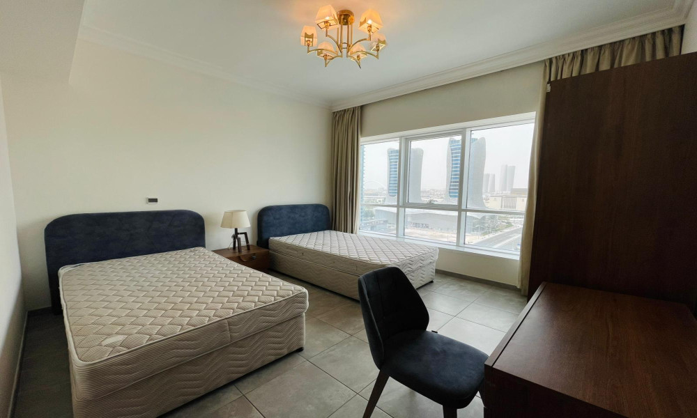 Cozy 2 BHK Fully-Furnished Apartment for Families - Image 5