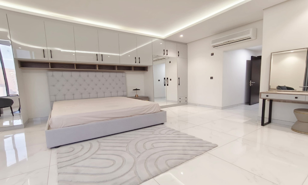 Elegant 1 BHK Fully-Furnished Apartment New Doha small 2