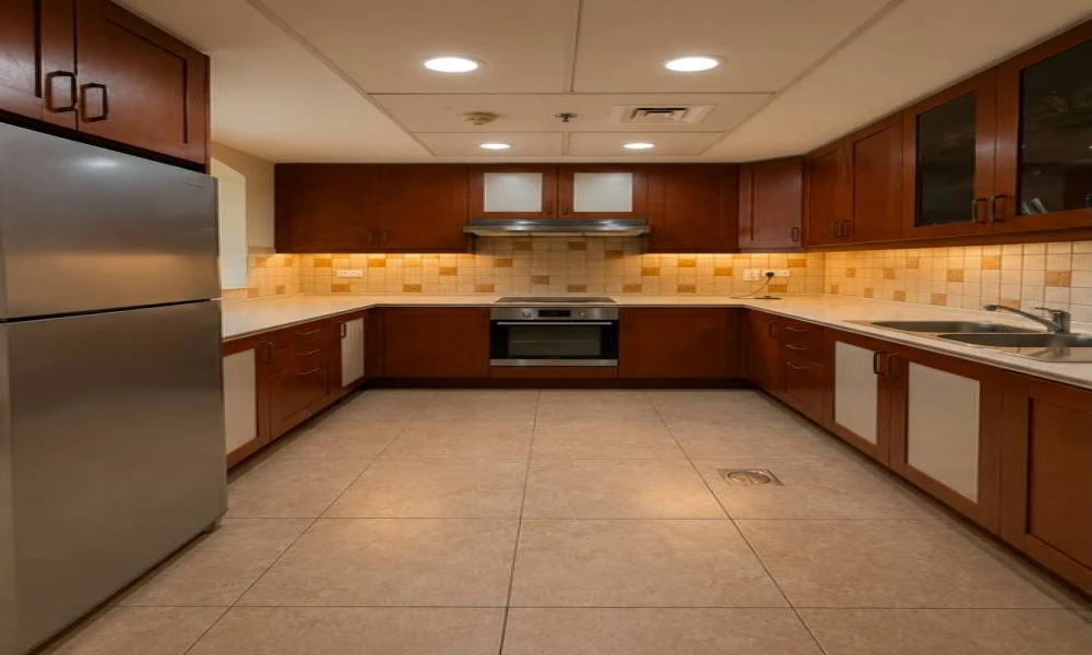 ELEGANT 1 BR SEMI -FURNISHED | HUGE BALCONY |PEARL - Image 6