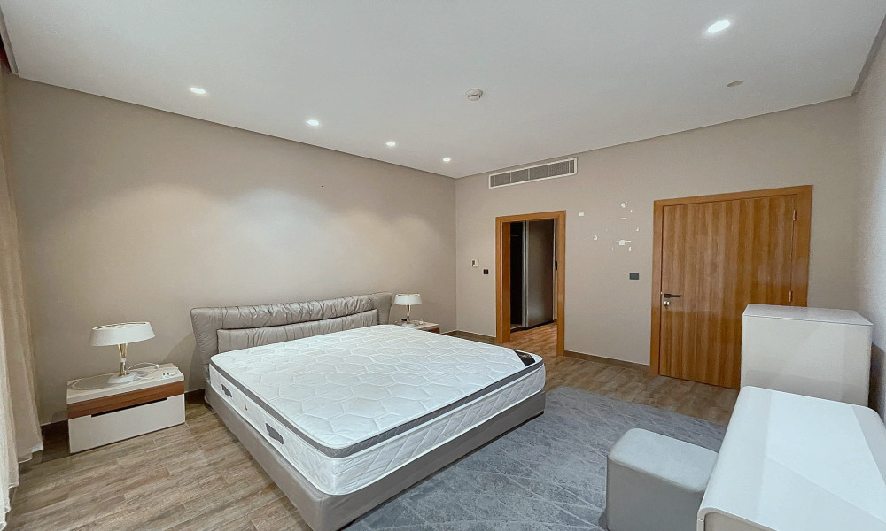 ELEGANT 1BHK APARTMENT | BIN MAHMOUD FOR RENT | FF - Image 6