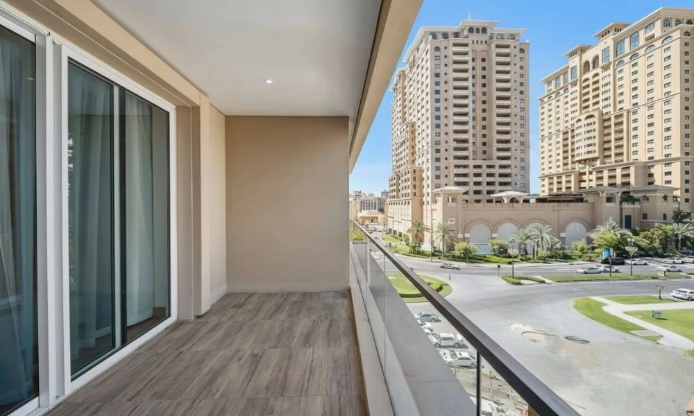 ELEGANT 1BR APARTMENT | ACCESS TO FACILITIES | BALCONY - Image 5