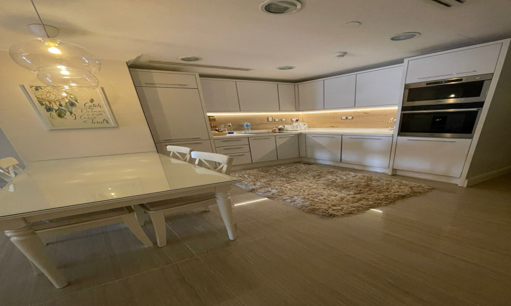 ELEGANT FF STUDIO IN PEARL | IDEAL FOR INVESTORS FOR SALE - Image 4