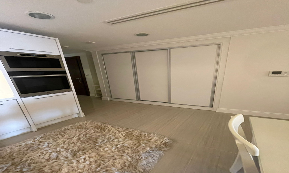 ELEGANT FF STUDIO IN PEARL | IDEAL FOR INVESTORS FOR SALE - Image 6