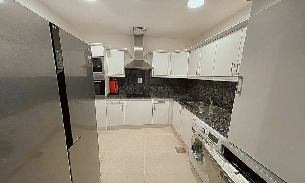 EXCLUSIVE 1BR FF APARTMENT | WITH BILLS | WEST BAY - Image 5
