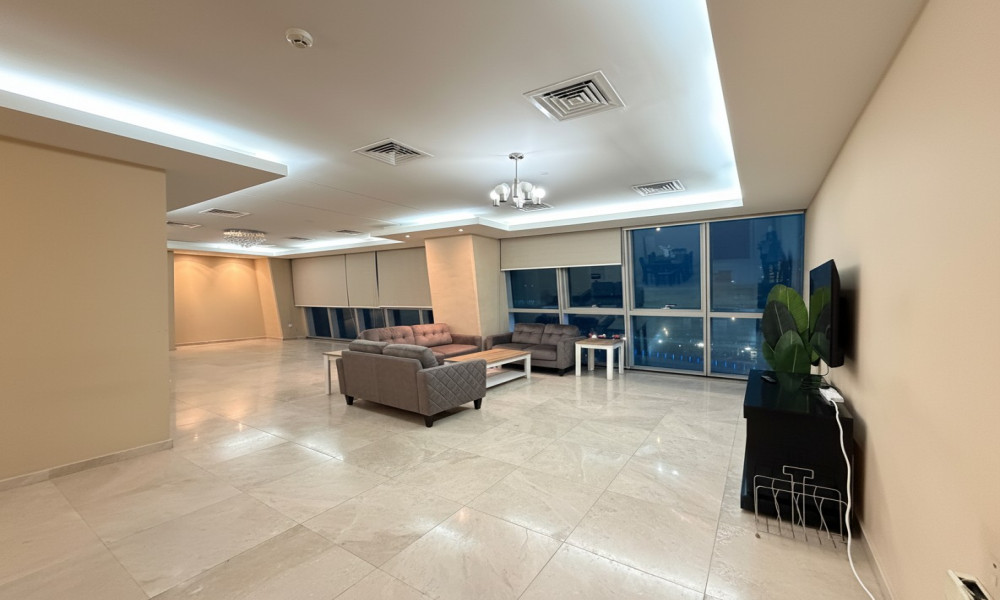 EXCLUSIVE 3BHK FOR RENT IN ZIG ZAG TOWER | FF small 2