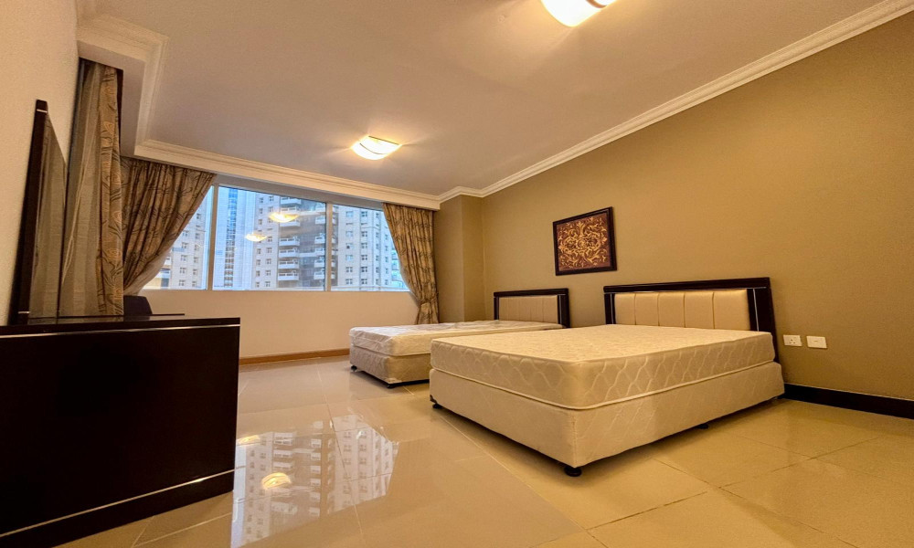 EXCLUSIVE FURNISHED 3 BHK FOR RENT | WEST BAY small 3