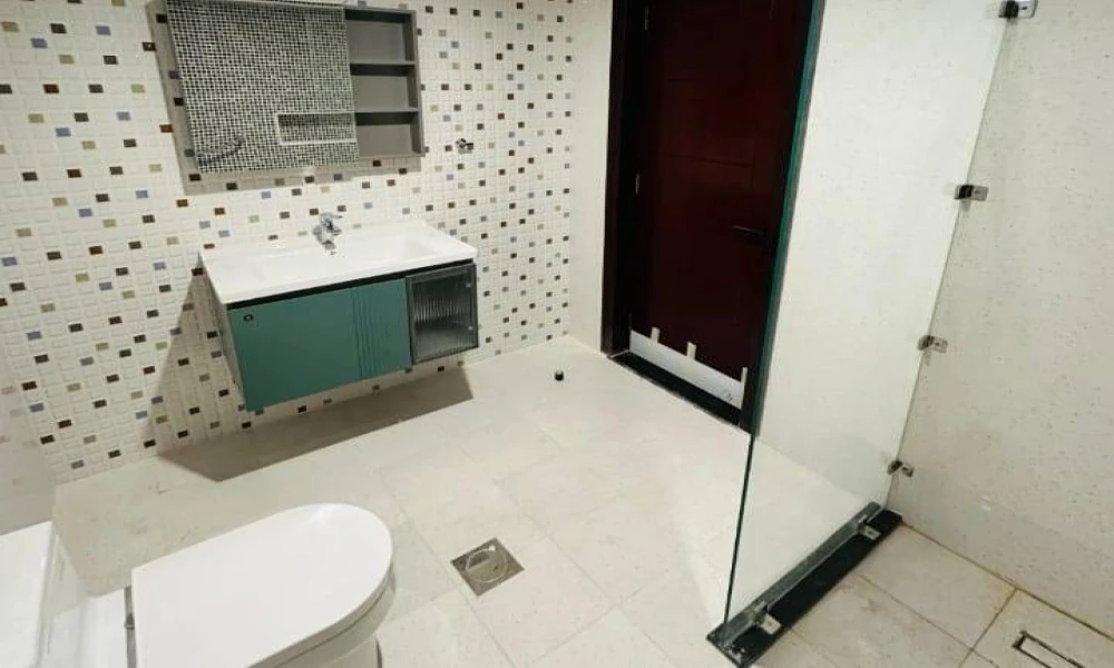 EXCLUSIVE OFFER | 2BR FULLY FURNISHED | BILLS INCL - Image 9