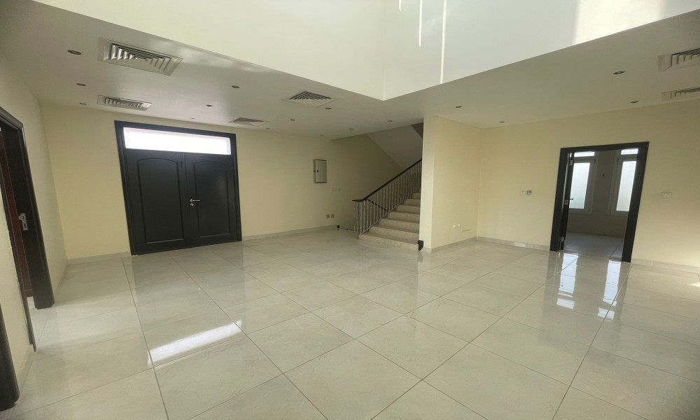 EXPANSIVE 3 BHK VILLA FOR RENT IN WEST BAY | SF - Image 4