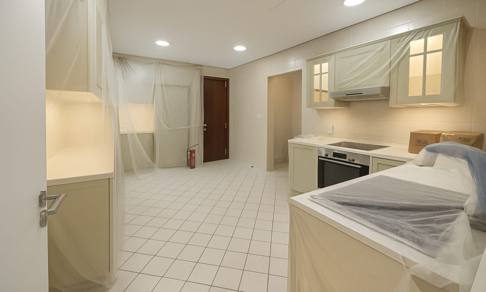 Family 4BR Villa + Maid | West Bay Lagoon For Rent small 1