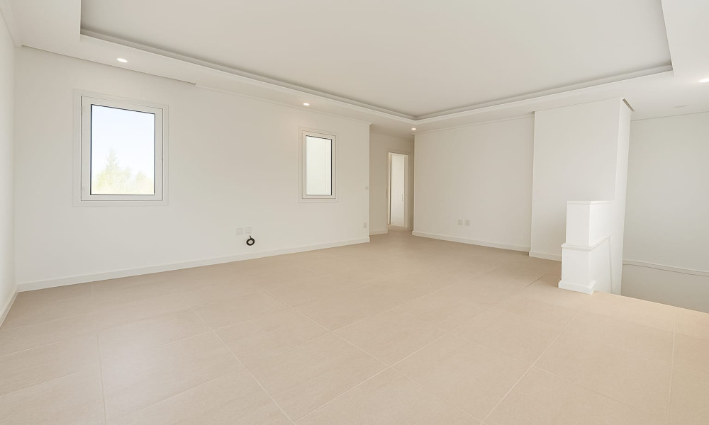 Family 4BR Villa + Maid | West Bay Lagoon For Rent small 2