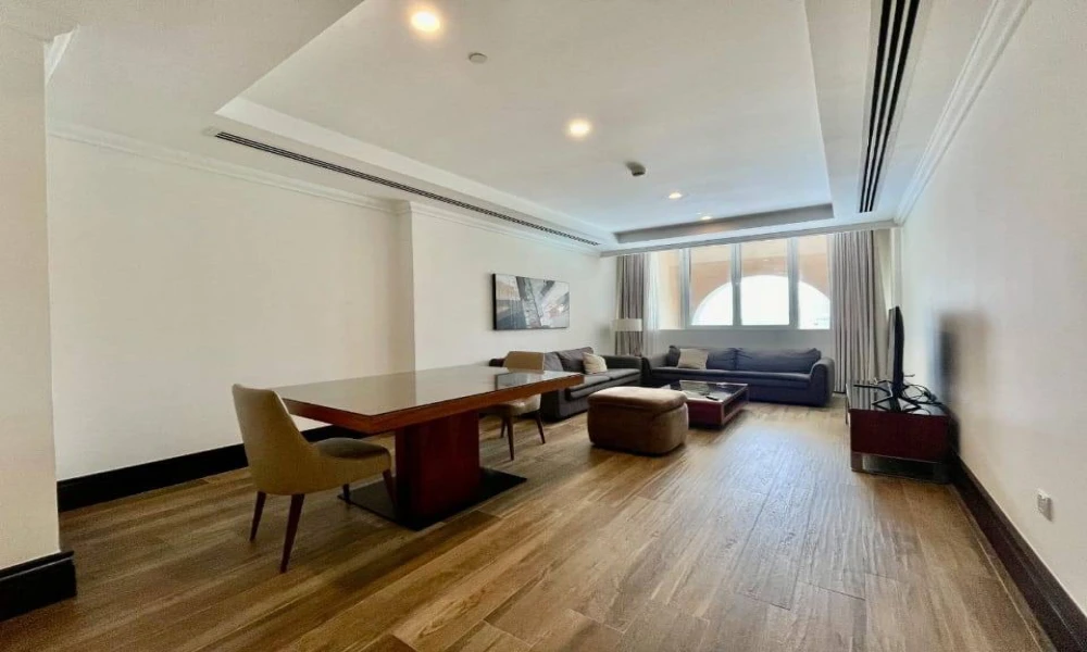 FF 1BR W/ BALCONY BEACH VIEW + INCLUSIVE OF BILLS small 2
