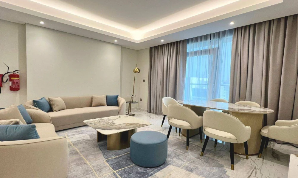 FOR SALE 2BHK IN MARINA W/ KIDS PLAY AREA & FACILITIES small 1